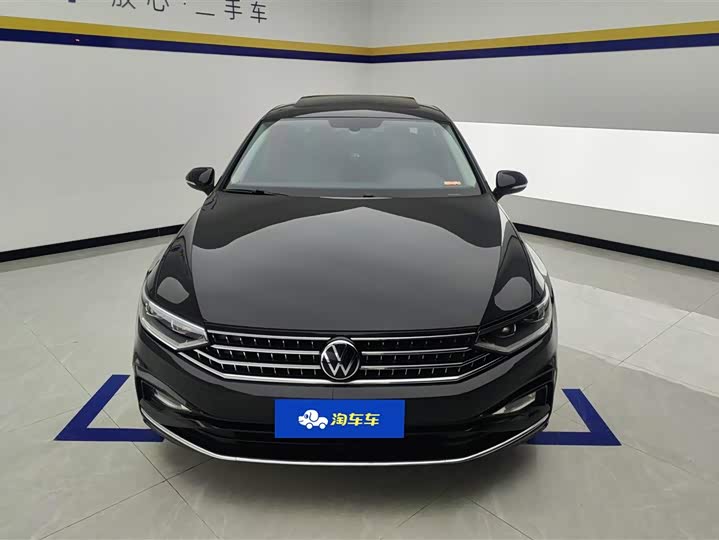 Фото 2 - Volkswagen Magotan