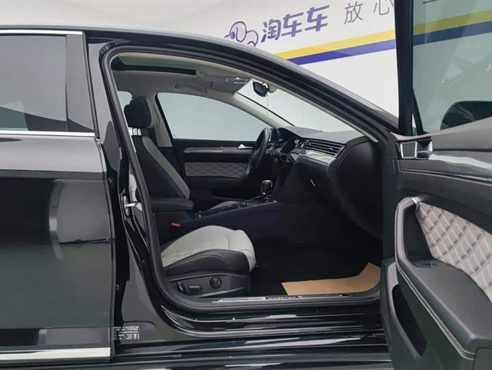 Фото 8 - Volkswagen Magotan