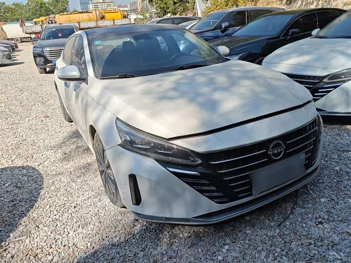 Фото 4 - Nissan Teana