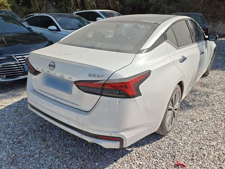 Фото 7 - Nissan Teana