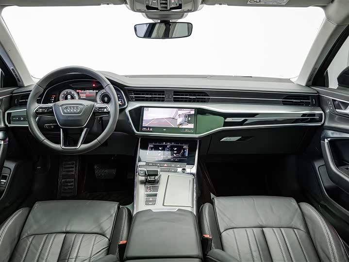 Фото 6 - Audi A6L