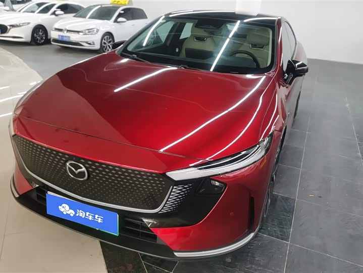 Фото 1 - Mazda EZ-6