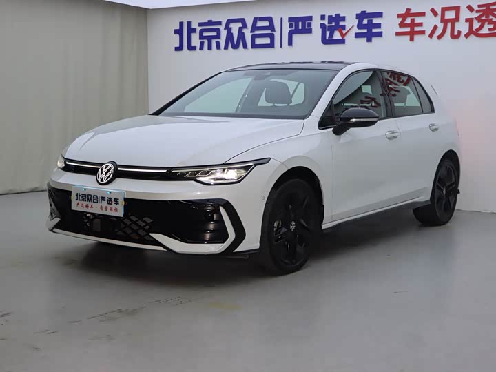 Фото 1 - Volkswagen Golf