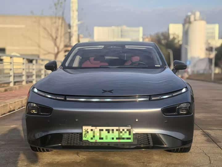 Фото 2 - XPeng P7