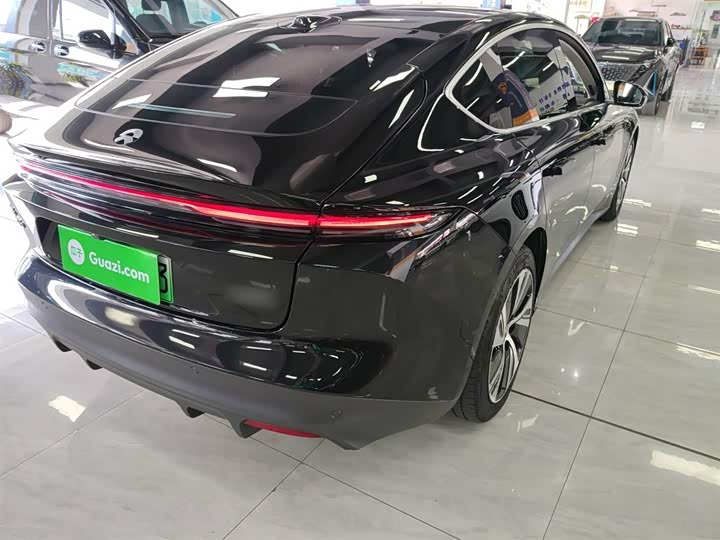 Фото 8 - Nio ET5