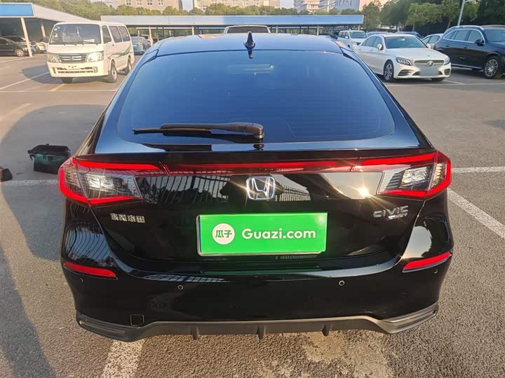 Фото 6 - Honda Civic