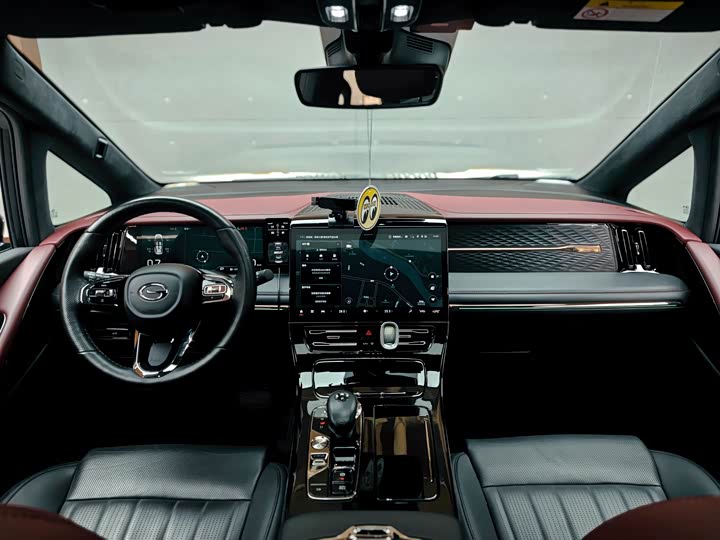 Фото 7 - GAC Trumpchi M8