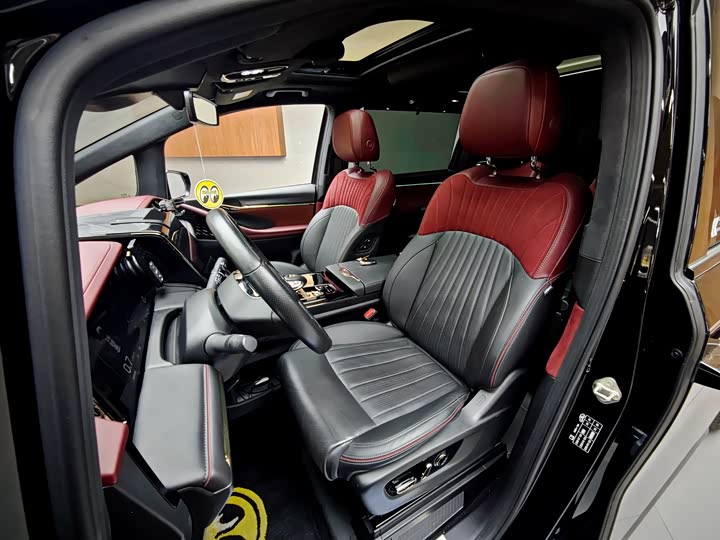 Фото 8 - GAC Trumpchi M8