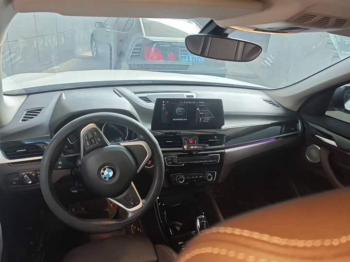 Фото 3 - BMW X1