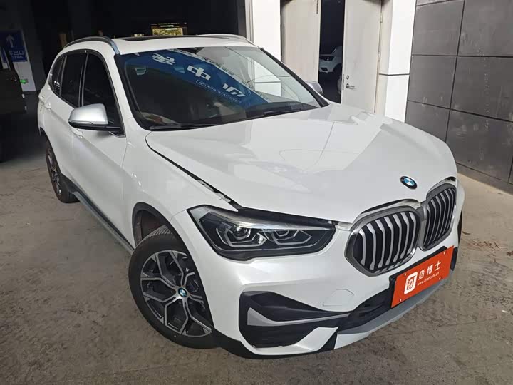 Фото 5 - BMW X1
