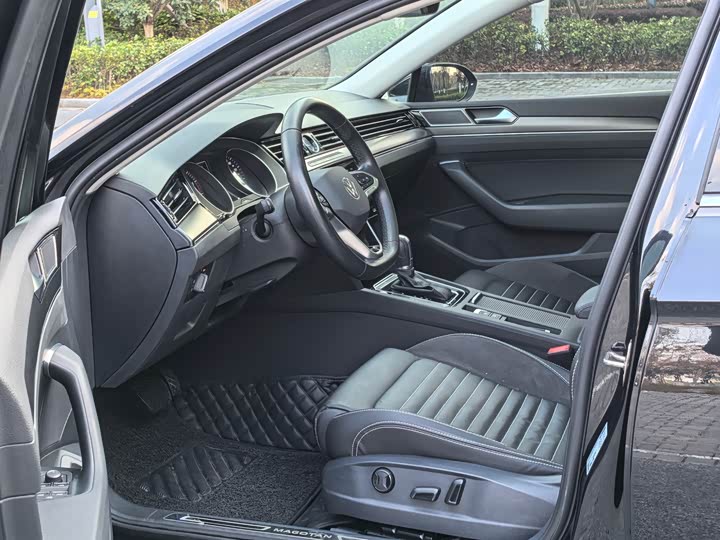 Фото 6 - Volkswagen Magotan