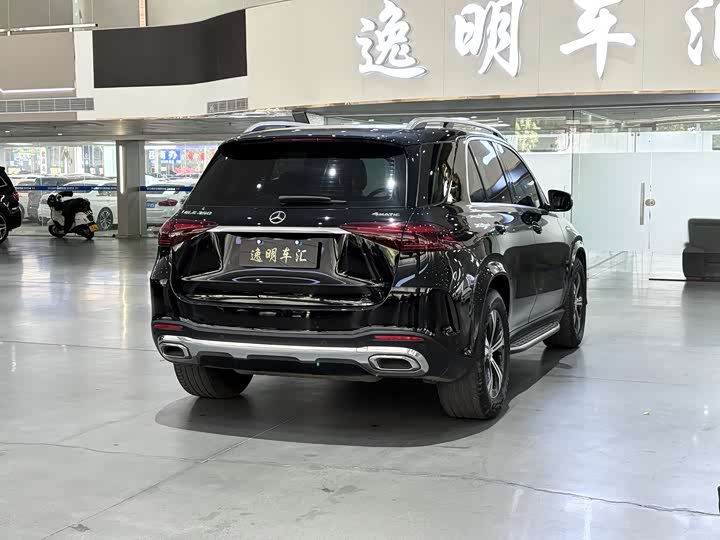 Фото 9 - Mercedes-Benz GLE-Class