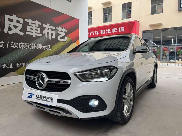 Фото 1 - Mercedes-Benz GLA-Class