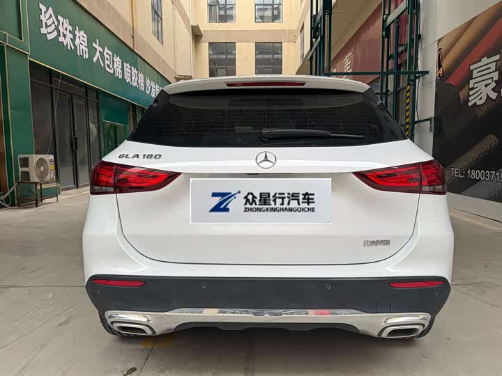 Фото 7 - Mercedes-Benz GLA-Class