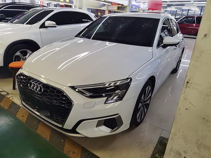 Фото 2 - Audi A3