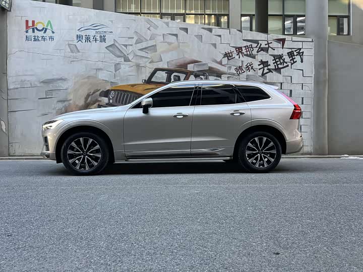 Фото 3 - Volvo XC60