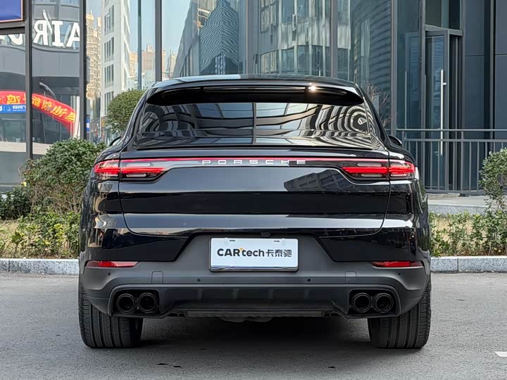 Фото 4 - Porsche Cayenne