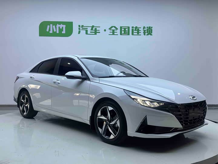 Фото 3 - Hyundai Elantra N line