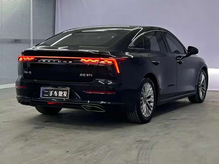 Фото 7 - Bestune B70