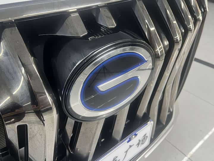 Фото 9 - GAC Trumpchi M8