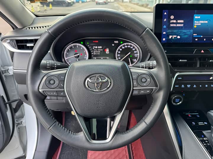 Фото 9 - Toyota Harrier