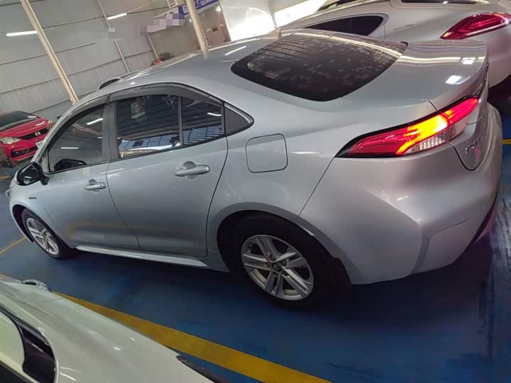 Фото 5 - Toyota Levin