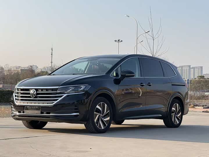 Фото 1 - Volkswagen Viloran