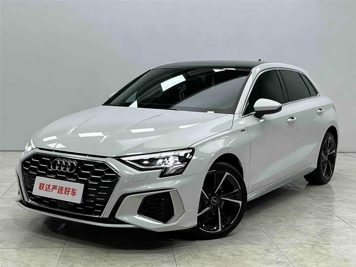 Фото 2 - Audi A3