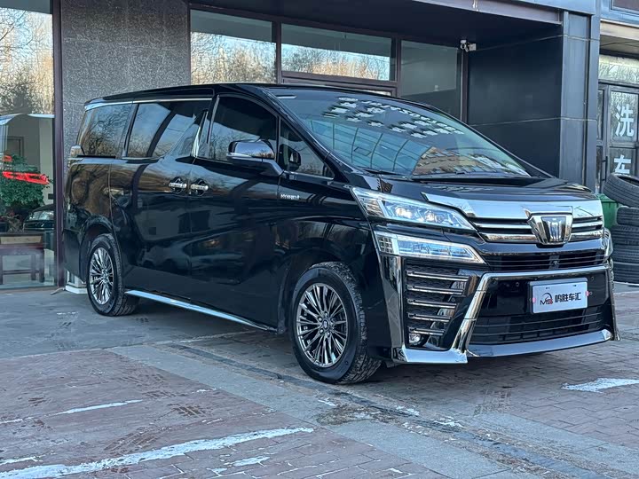 Фото 2 - Toyota Vellfire