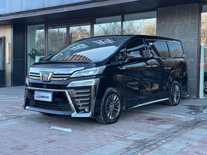 Фото 4 - Toyota Vellfire