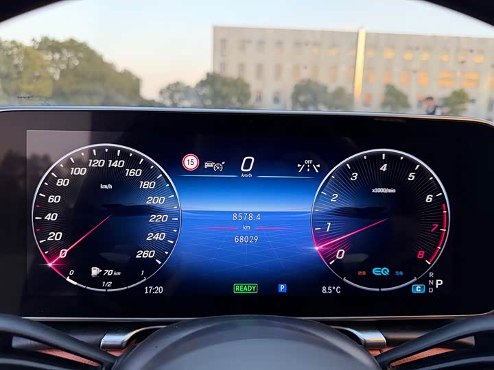 Фото 6 - Mercedes-Benz S-Class