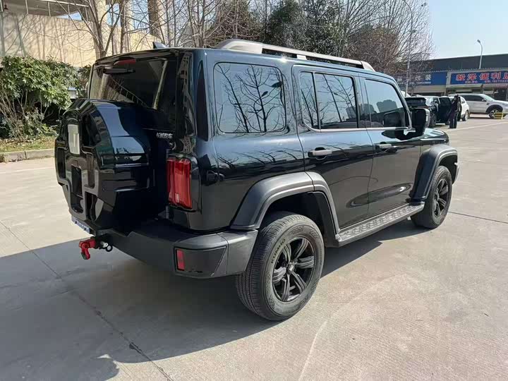 Фото 9 - Tank 300