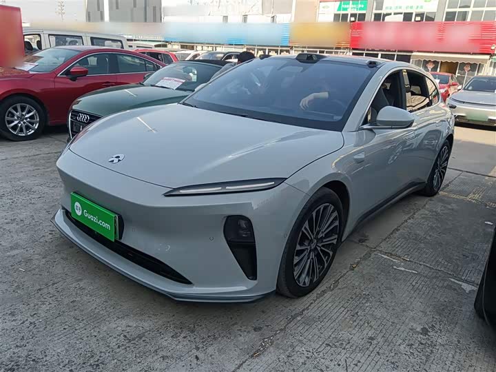 Фото 2 - Nio ET5T