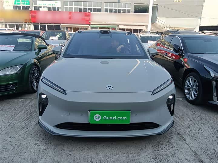 Фото 3 - Nio ET5T