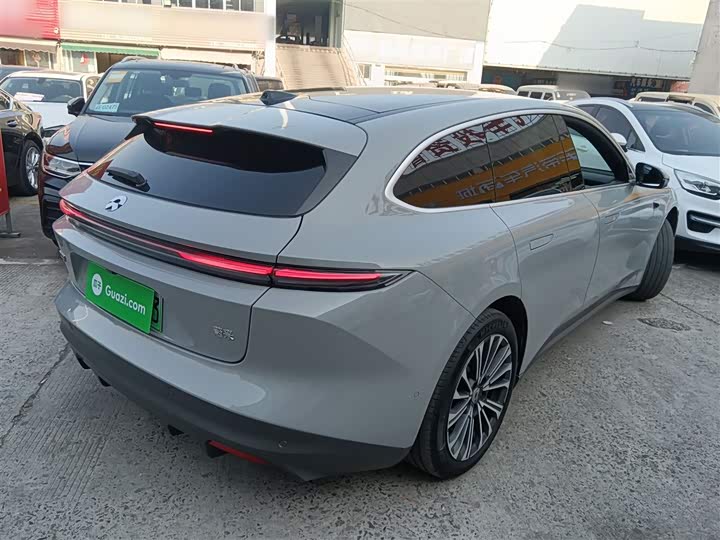 Фото 7 - Nio ET5T