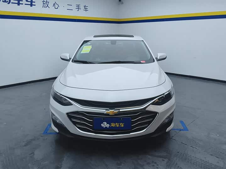 Фото 2 - Chevrolet Malibu XL