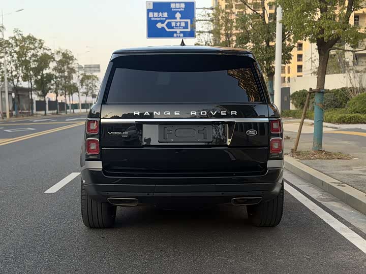 Фото 4 - Land Rover Range Rover