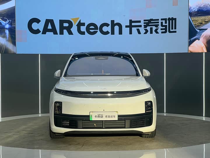 Фото 2 - LiXiang L7