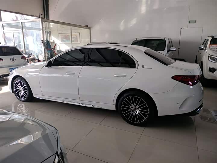 Фото 5 - Mercedes-Benz C-Class