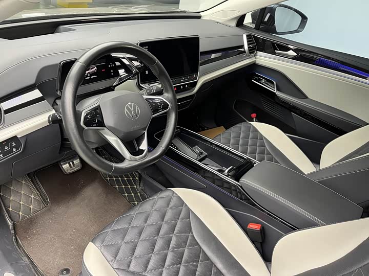 Фото 8 - Volkswagen ID.6 Crozz