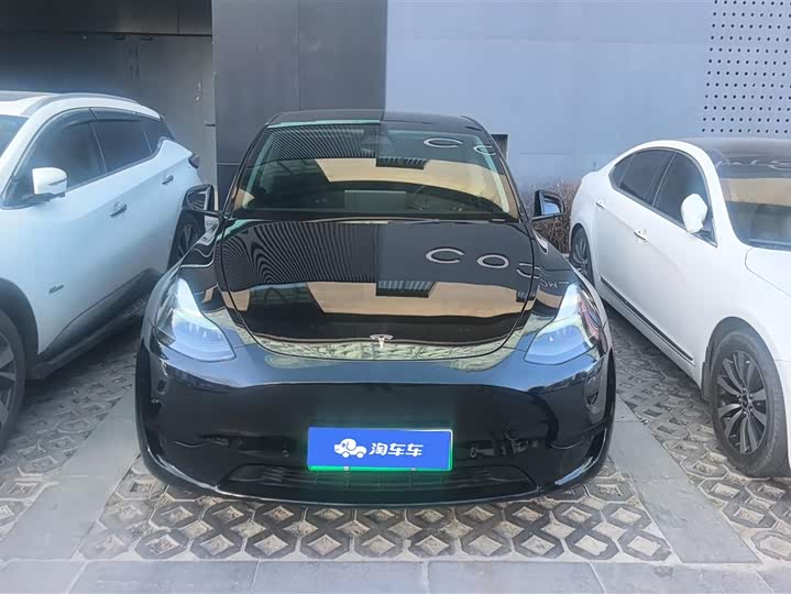 Фото 2 - Tesla Model Y