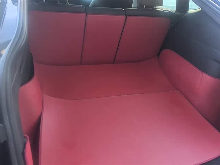 Фото 4 - Tesla Model Y