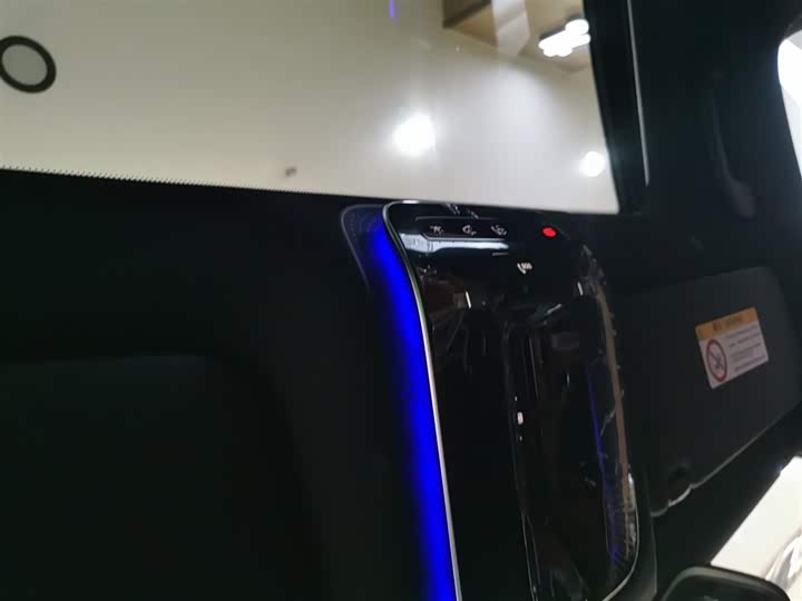 Фото 8 - Mercedes-Benz C-Class