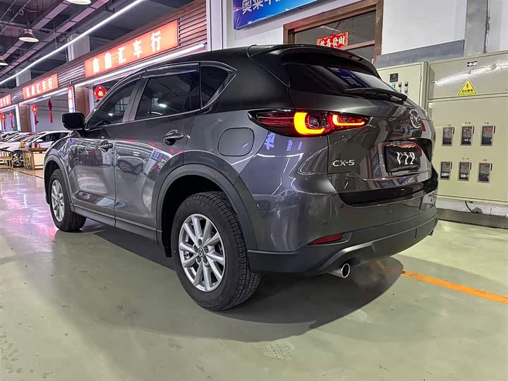 Фото 3 - Mazda CX-5