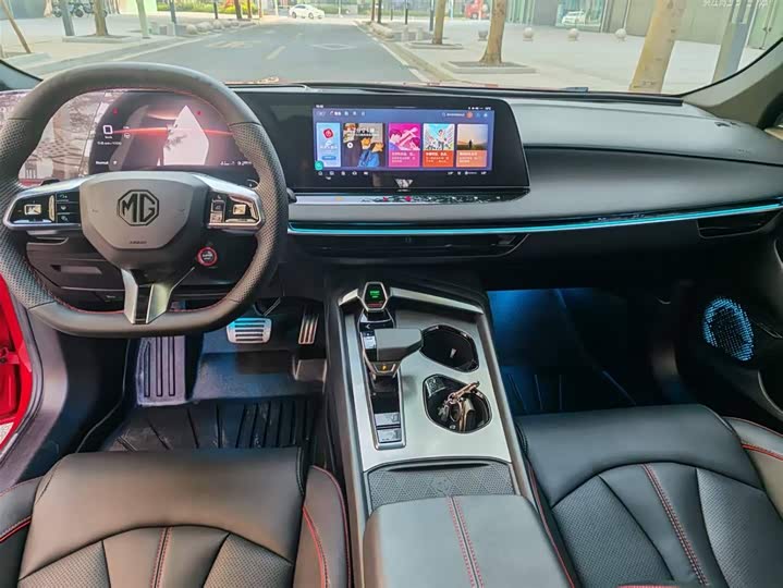 Фото 4 - MG Motor 7