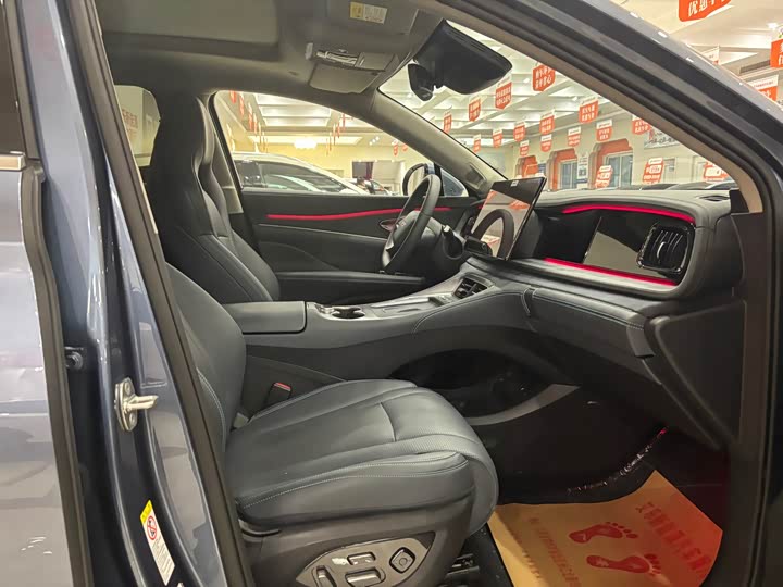 Фото 8 - BYD Sea Lion 07 DM-i Hybrid