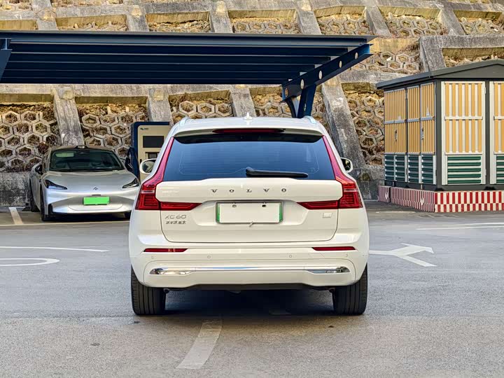 Фото 6 - Volvo XC60 Hybrid
