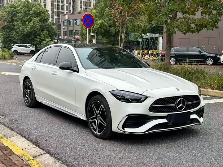 Фото 3 - Mercedes-Benz C-Class