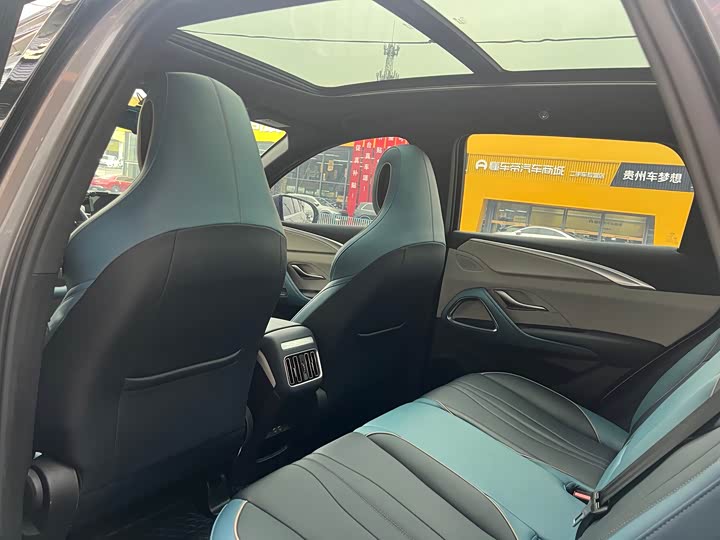 Фото 9 - BYD Song Pro