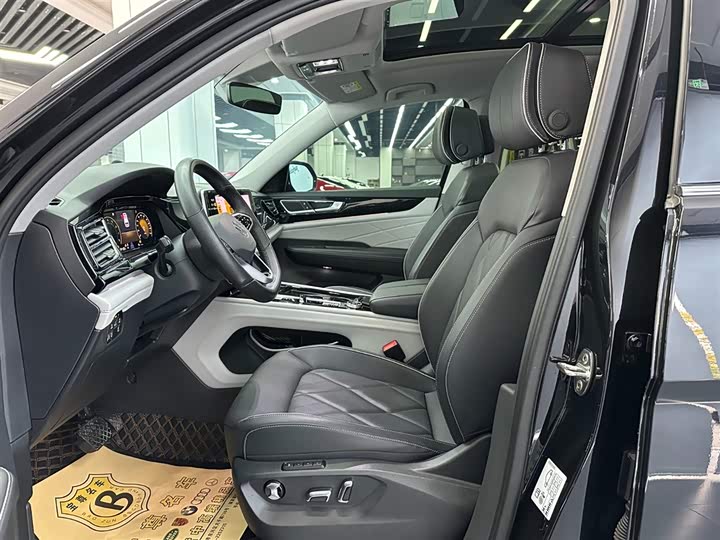 Фото 7 - Volkswagen Teramont Pro